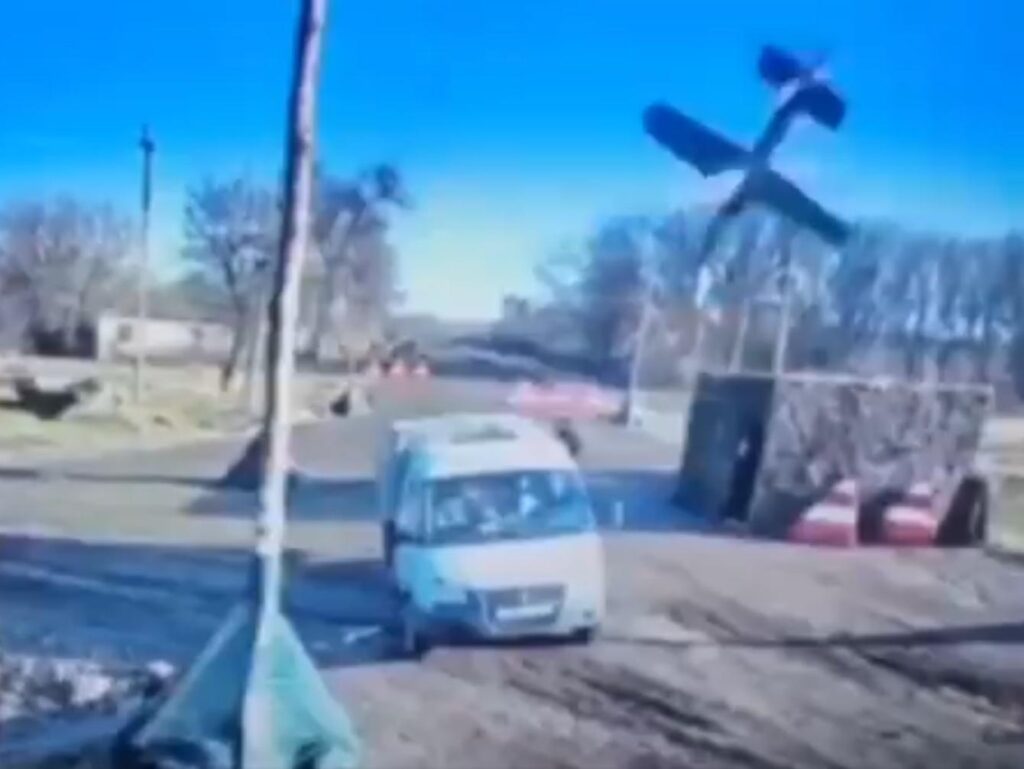 A Ukrainian Hornet drone about to hit a buhanka, a UAZ van Russian forces use to haul troops and supplies.