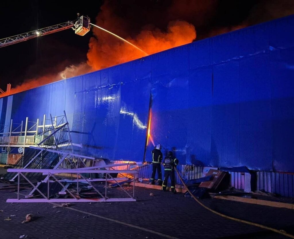 A hypermarket in Uman damaged by a Russian drone strike, 21 October 2026.